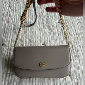 Tory Burch Gray Crossbody bag with credit card slots and adjustable chain.
